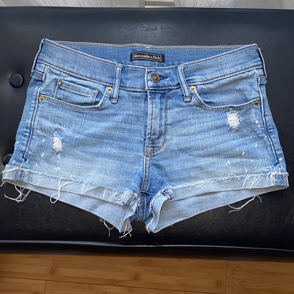 abercrombie and fitch size 2 denim shorts